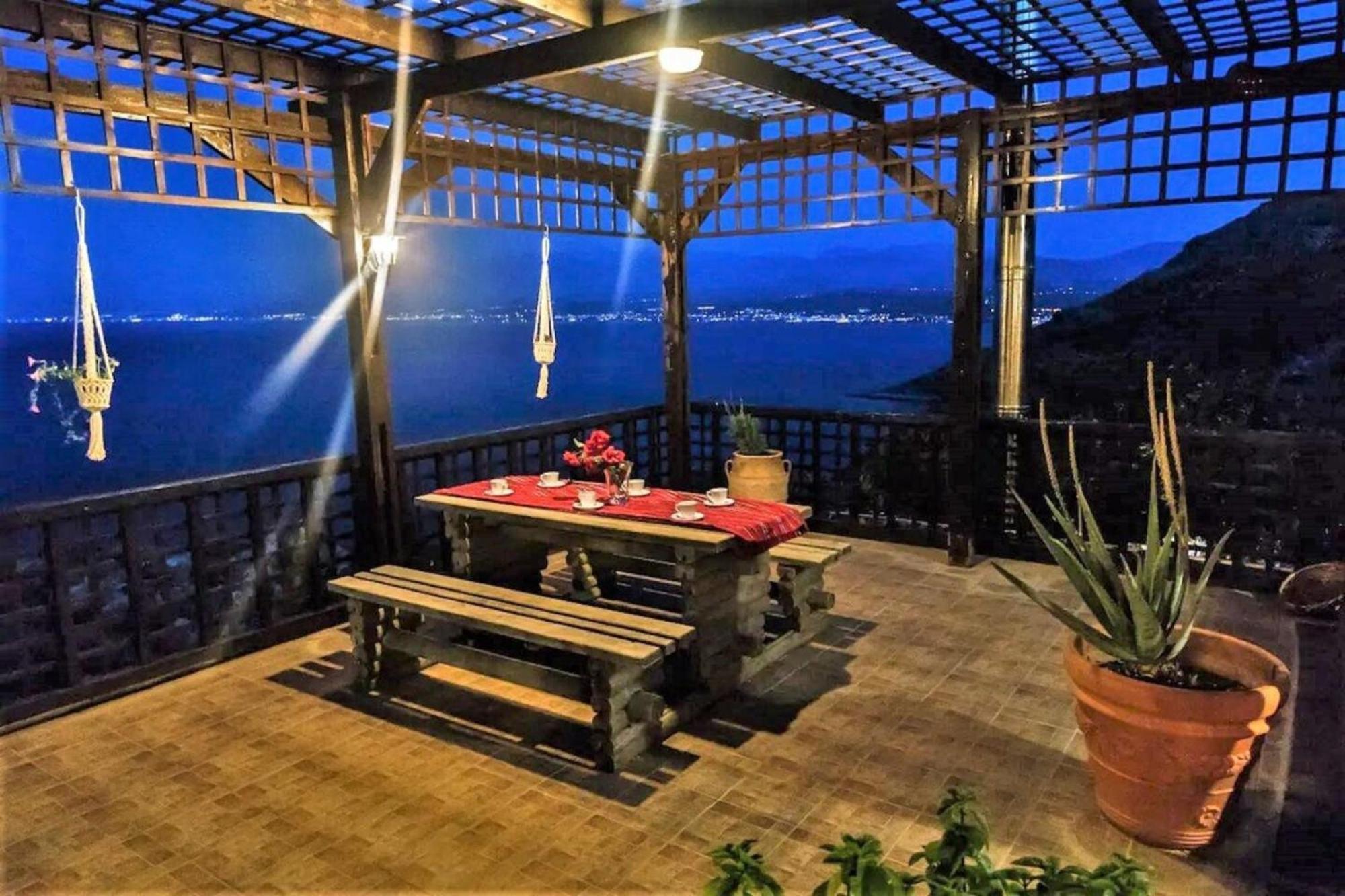 Villa Akrolithos With Private Pool Chania  Exteriör bild